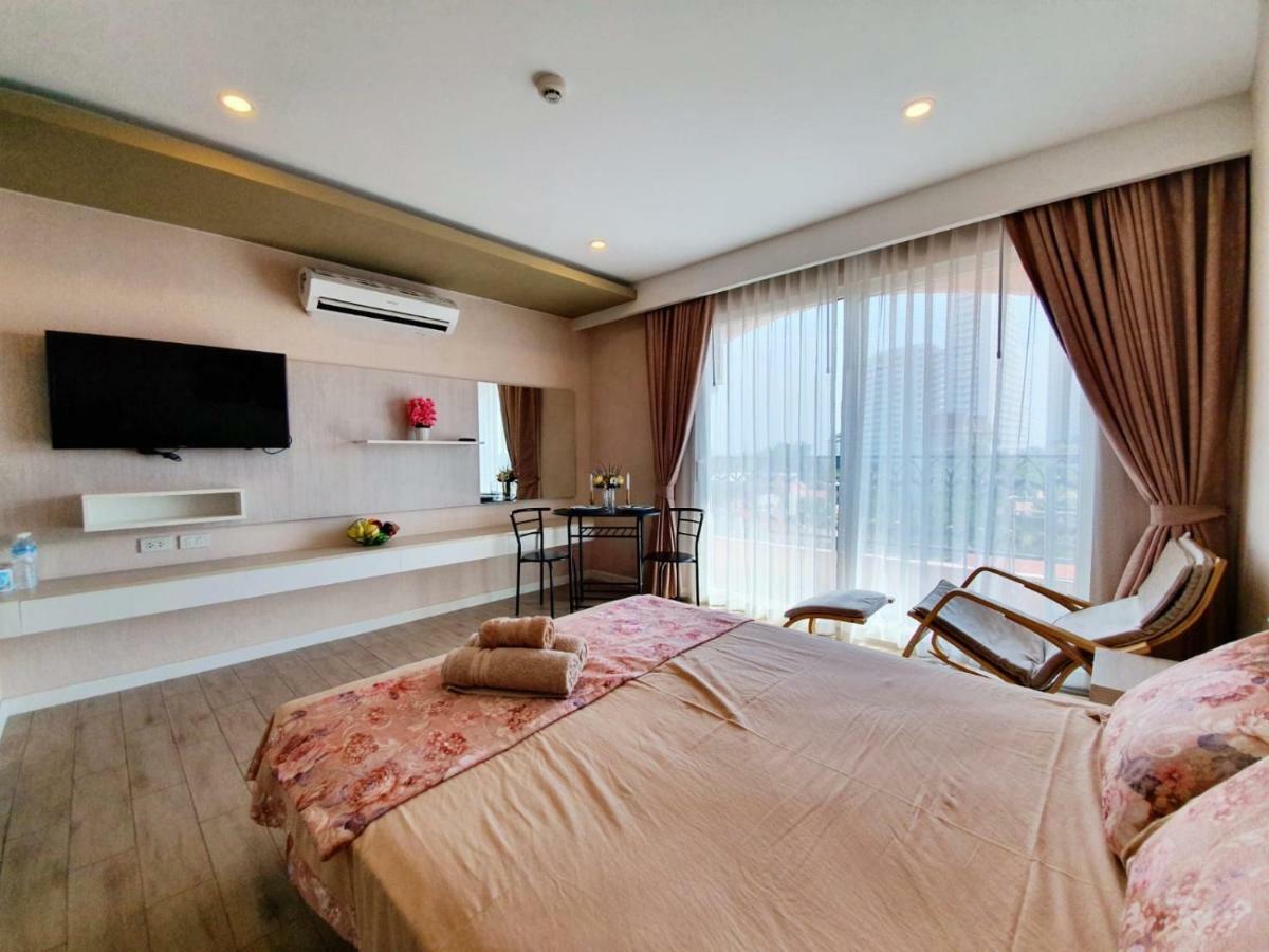 Seven Seas Condo By Dmitrii Джомтьен Экстерьер фото